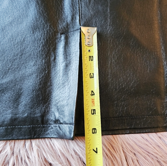 NWT Chadwicks of Boston Genuine Leather Black Pencil Skirt Women’s Size 10T - Picture 5 of 13